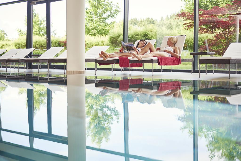 Spa Hotel Bruendl Bad Leonfelden Exterior foto